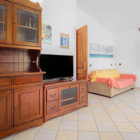 Villa Ulivi 3 *